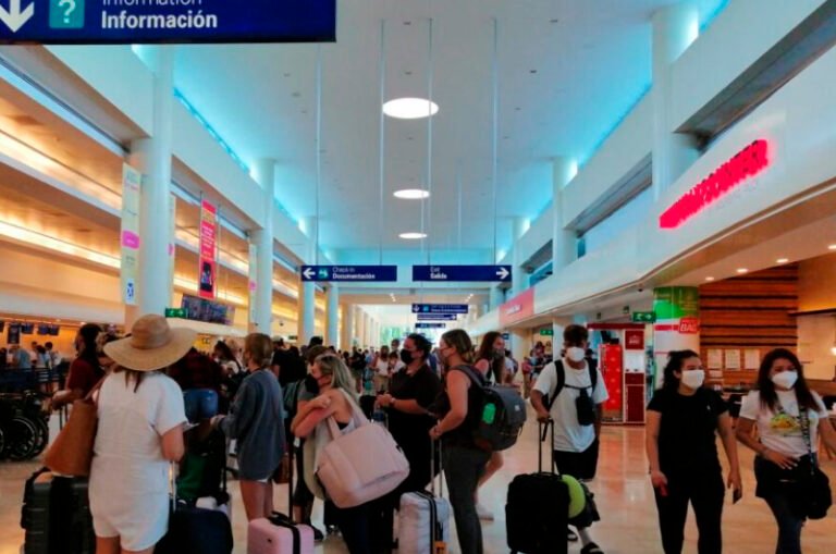 Cancún elimina requisito migratorio para ciudadanos de EU